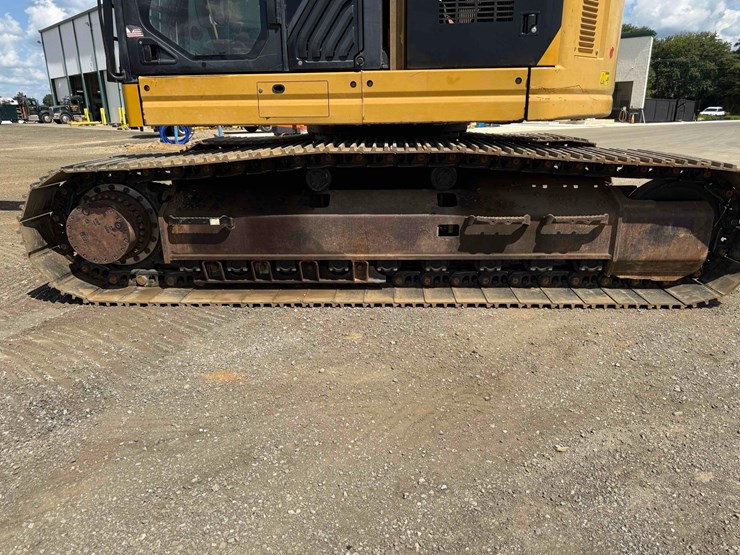 2014-caterpillar-328d-lcr-image-9