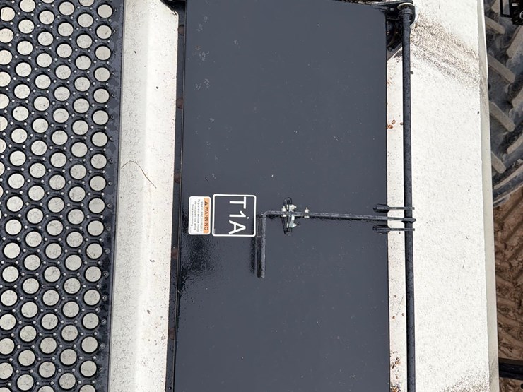 2016-bourgault-3320-66-image-65