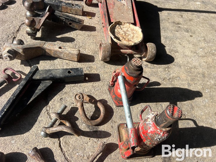 hitches,-chain-&-jacks-image-6