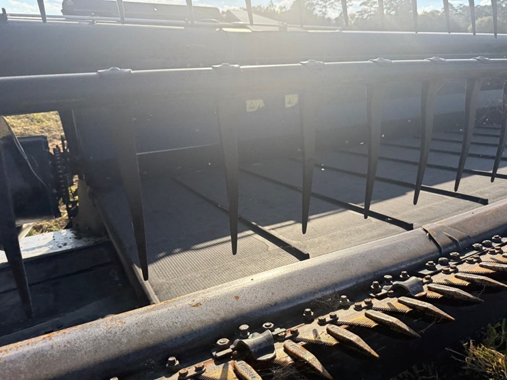 2014-macdon-40-foot-flex-draper-head----header-cart-not-included-image-50