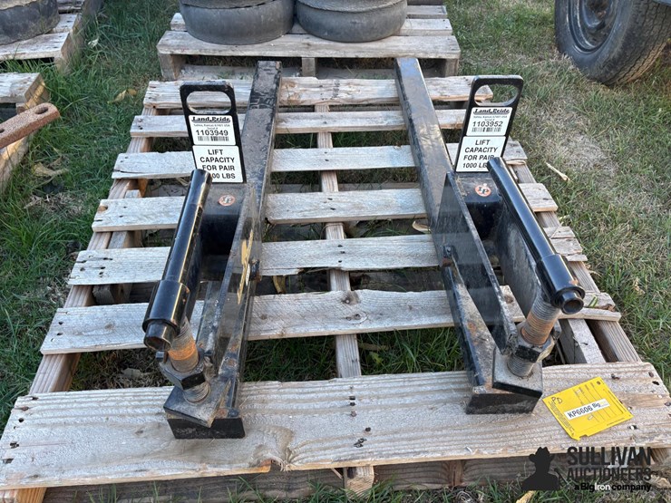 land-pride-pf10-31.5"-bucket-forks-image-6