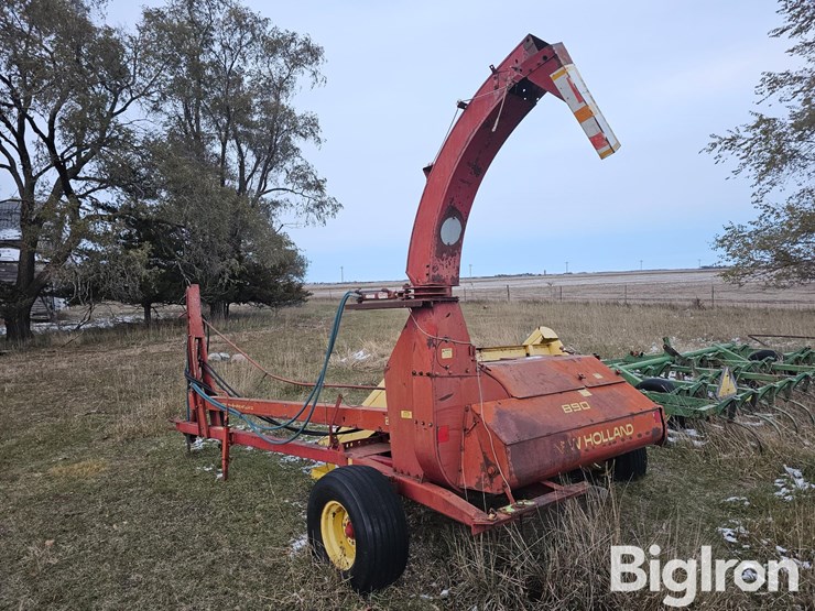 new-holland-890-image-7