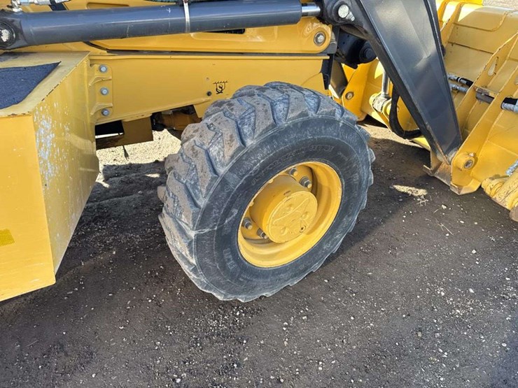 deere-310l-ep-image-10