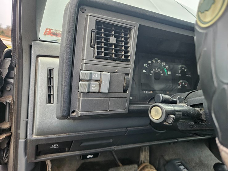 1990-chevrolet-k1500-image-42