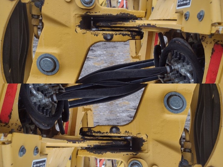 2007-deere-110-image-23