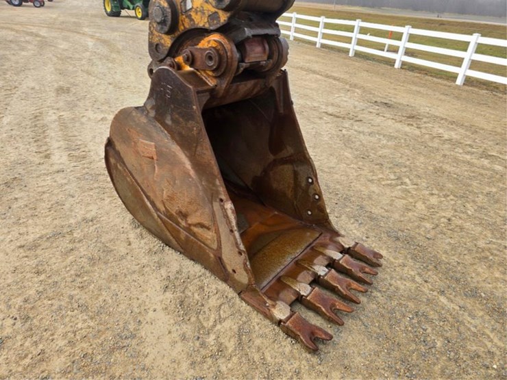 caterpillar-336e-image-17