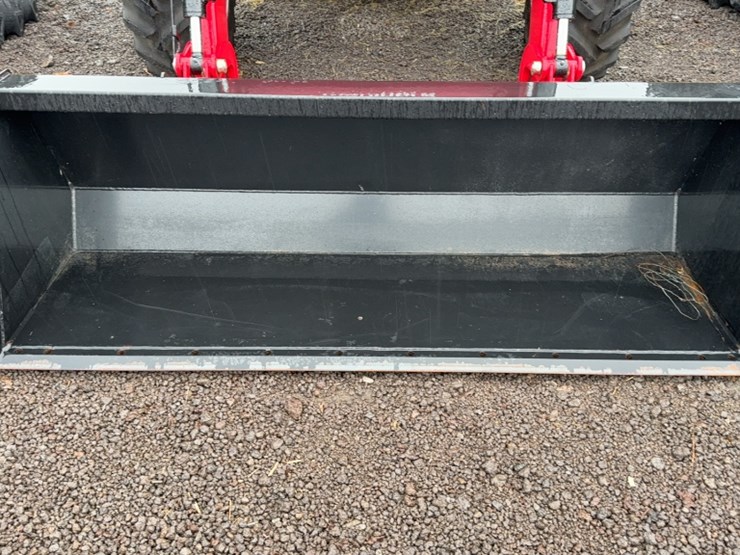 mahindra-6075-image-4