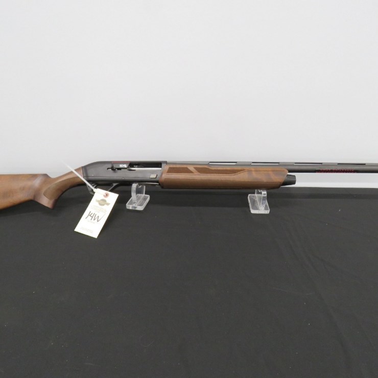 Winchester Super X4 Semi-Auto 12 Gauge Shotgun