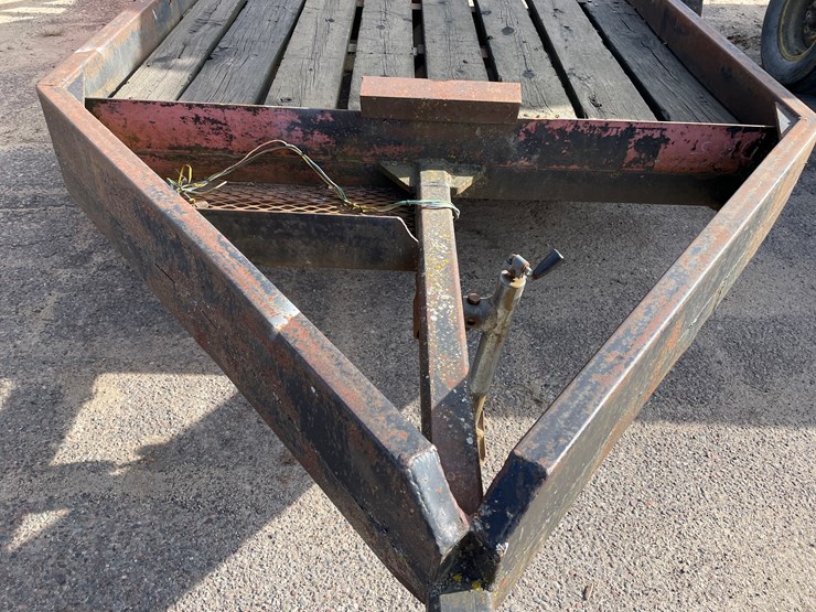 #1468-•-tandem-flatbed-trailer-(no-title)-image-13