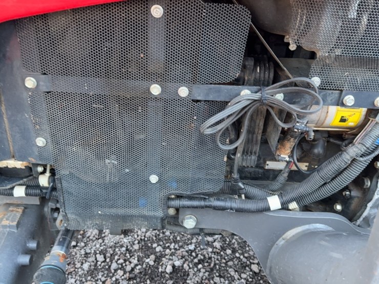 massey-ferguson-2706e-image-17