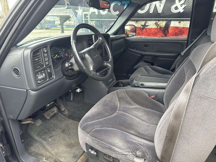 2001-gmc-sierra-1500-image-21