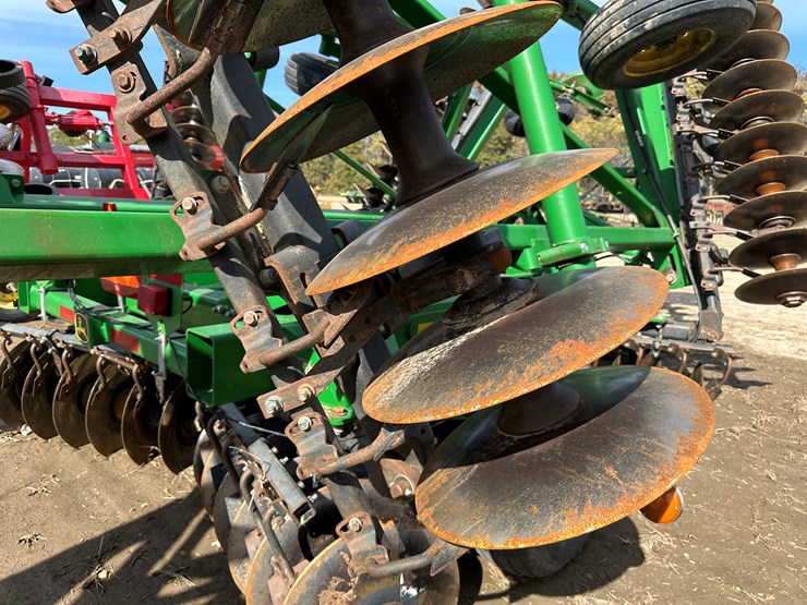 john-deere-2623-image-19