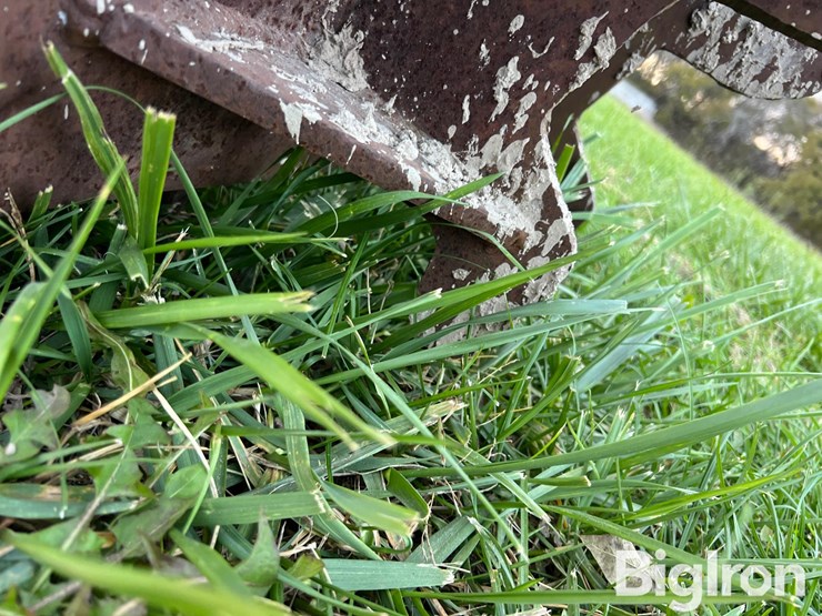 john-deere-excavator-hydraulic-grapple-image-11