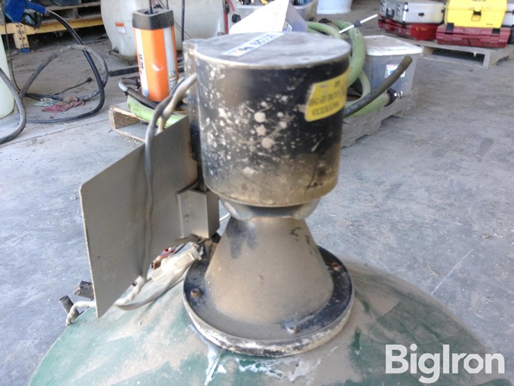 12v-seeder/spreader-image-15