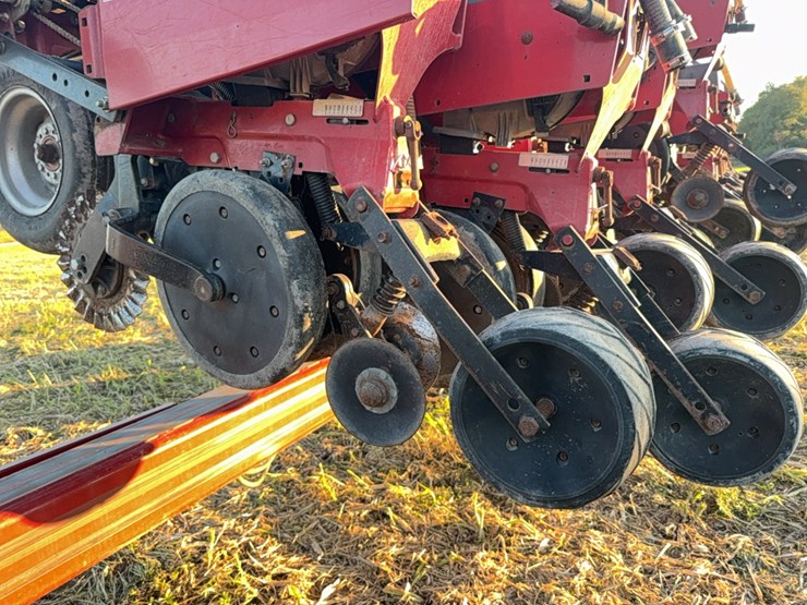 case-ih-1240-image-32