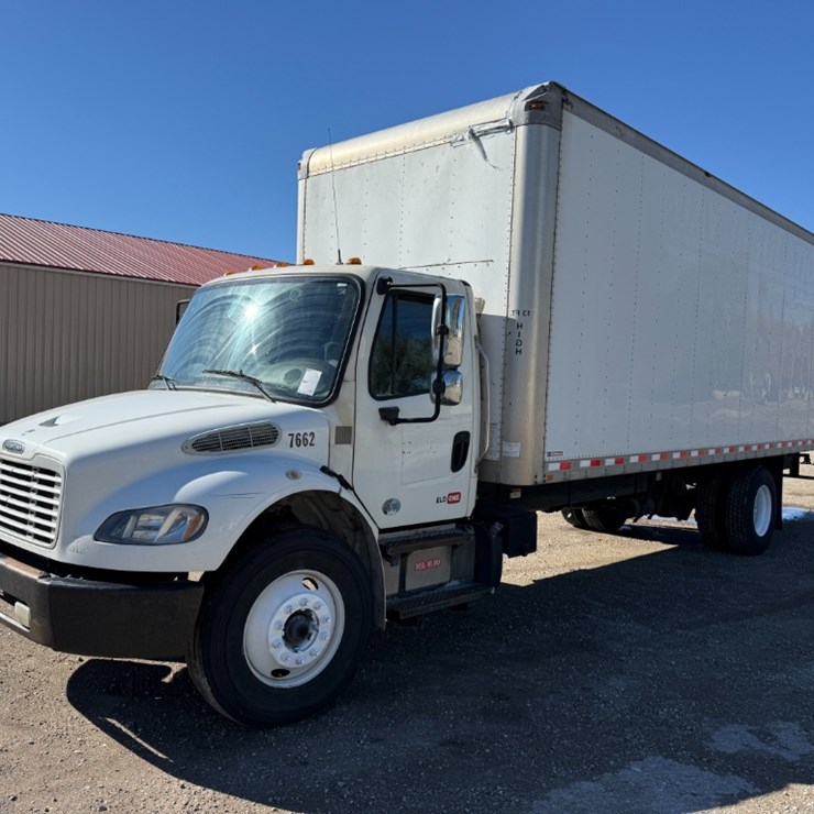2013 Freightliner M2 Box Truck