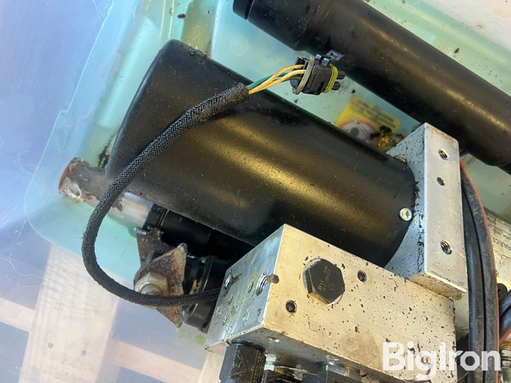 12-volt-hydraulic-pump-image-8