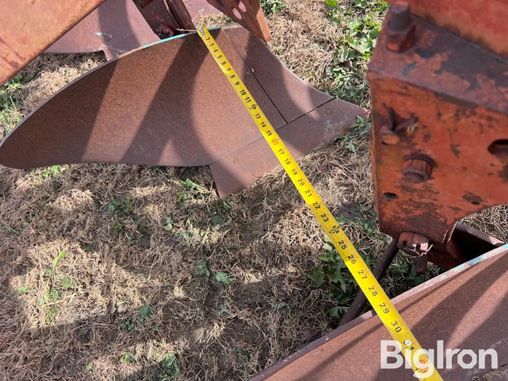 4-bottom-plow-image-17