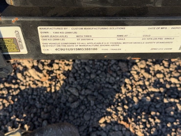 #3002-•-z-pro-6'-x-10'-kneeling-motorcycle-trailer-image-2