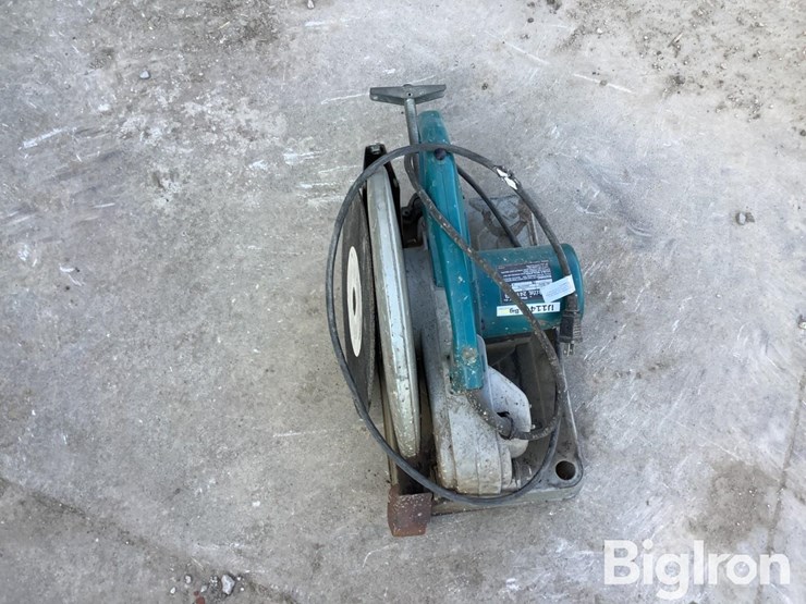 makita-2414nb-chop-saw-image-5