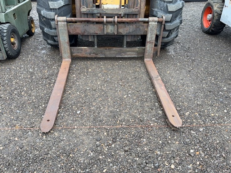 #2074-•-1990-master-craft-mc630-all-terrain-forklift-image-4