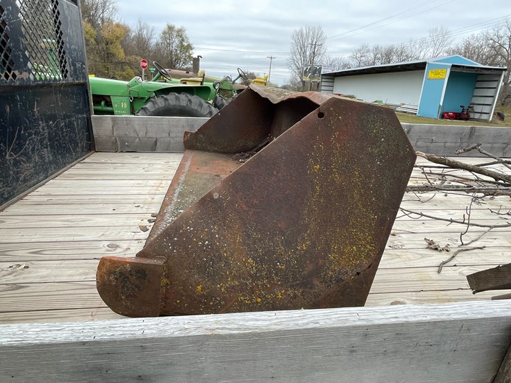 john-deere-4010-image-54