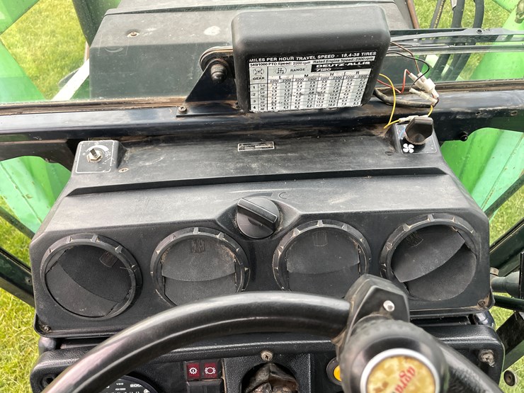 deutz-allis-7120-image-34
