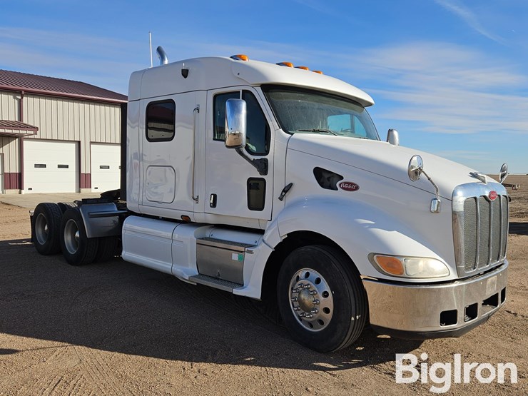2007-peterbilt-387-image-3
