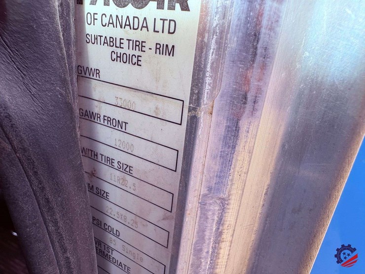 2012-peterbilt-337-image-75