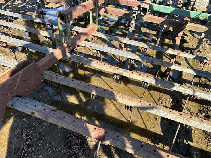 john-deere-724-image-17