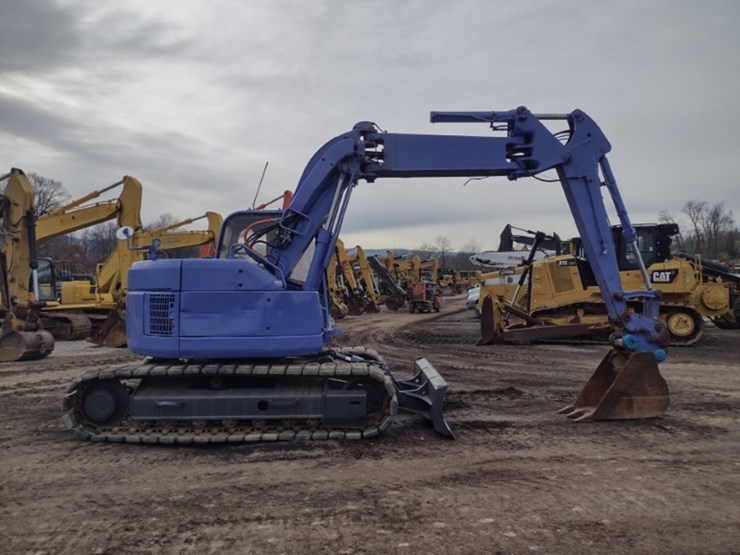 komatsu-pc128uu-2-image-3