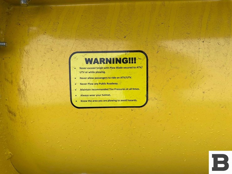 6'-atv-snow-plow-attachment-image-11