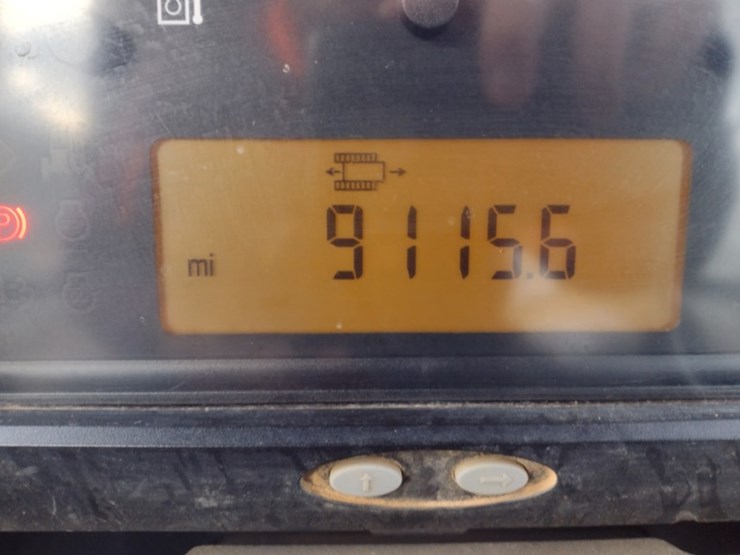 caterpillar-d5k2-lgp-image-6