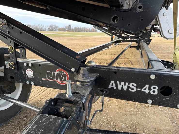 unverferth-aws-45-header-trailer-image-3