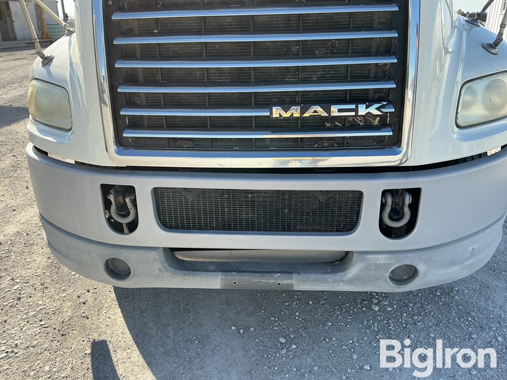 2014-mack-cxu613-t/a-truck-tractor-image-16