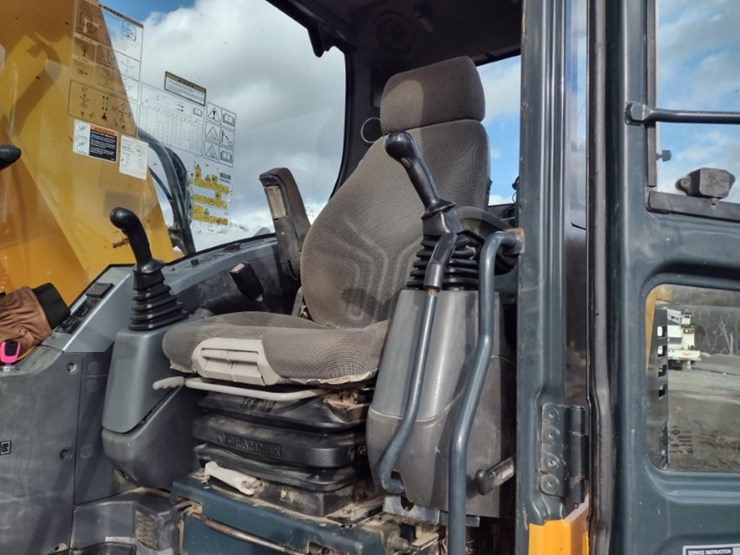 hyundai-robex-r145lcr-9-excavator-(qea-4014)-image-15