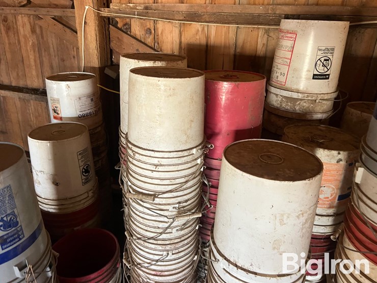 five-gallon-buckets-image-5