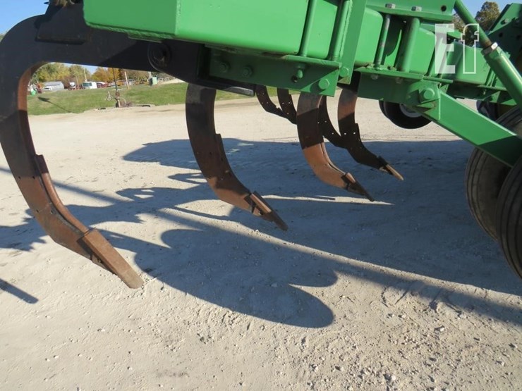 john-deere-910-image-3