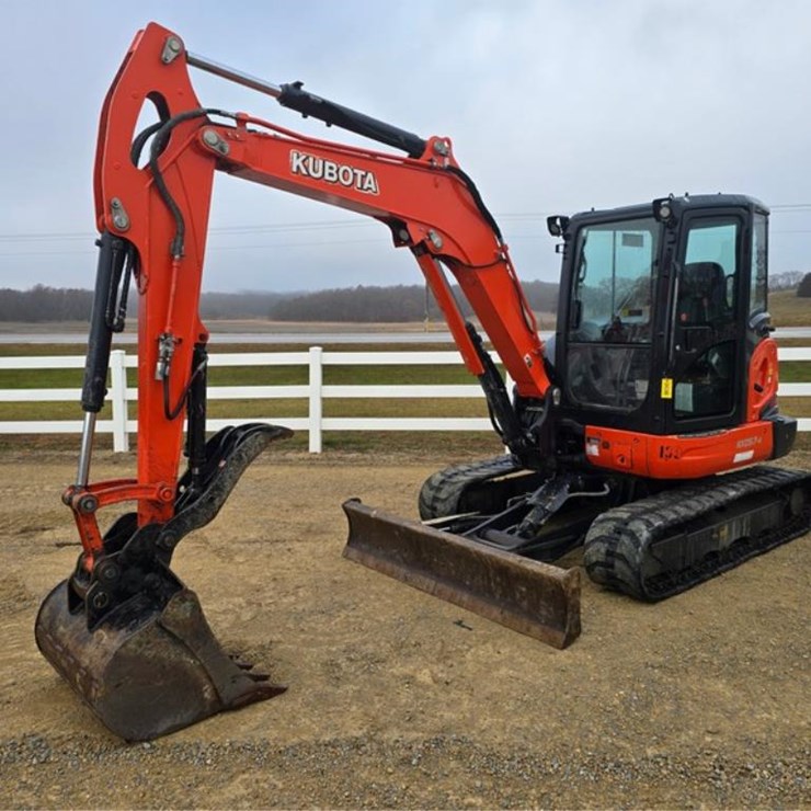KUBOTA KX057-4