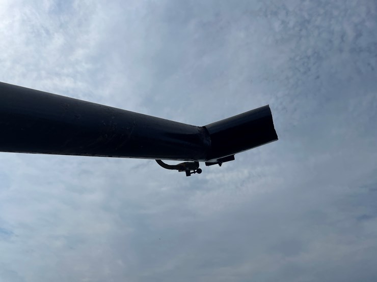 #1467-•-bushnell-gravity-cart-with-auger-image-11