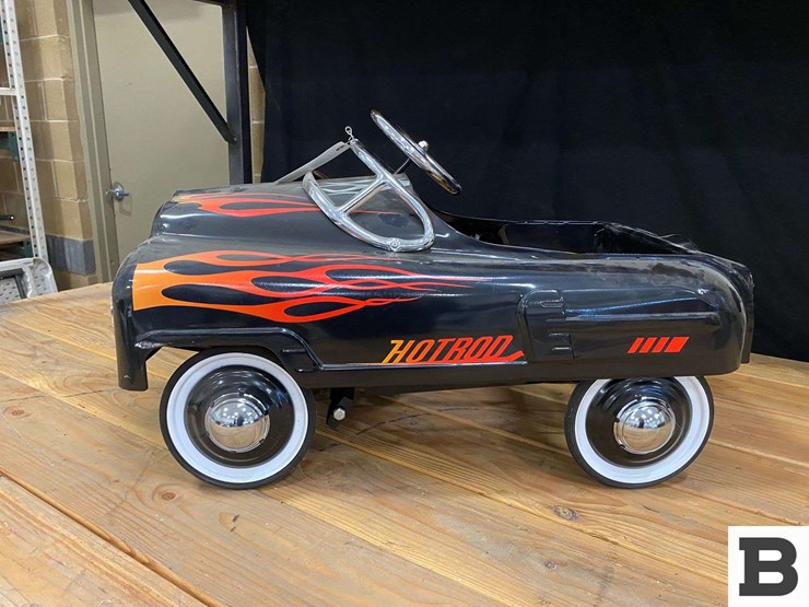 beyond-infinity-toy-pedal-hot-rod-image-2