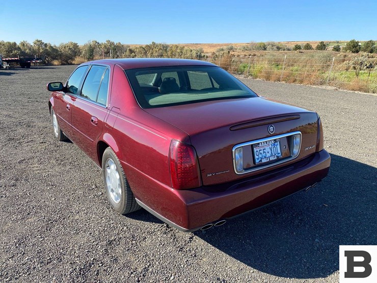 2000-cadillac-deville-sedan-image-3