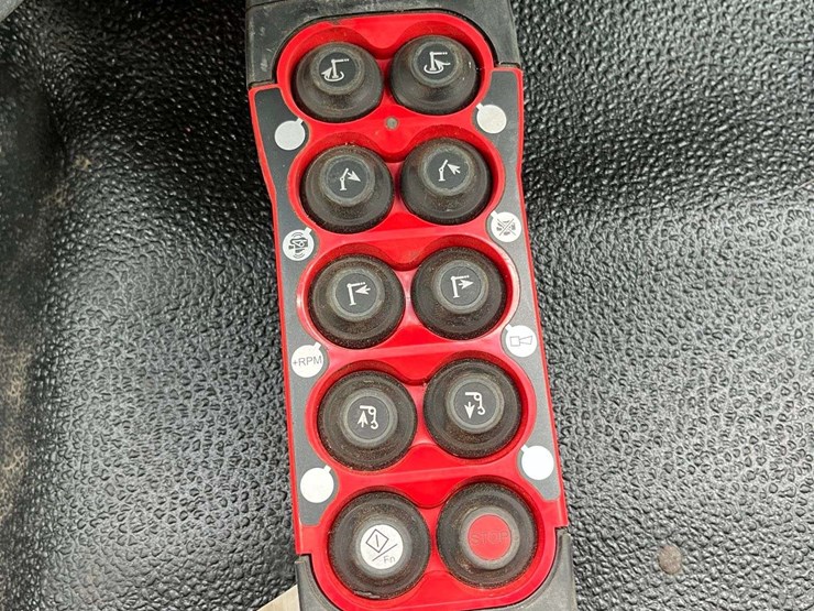 2013-ford-f750-image-70