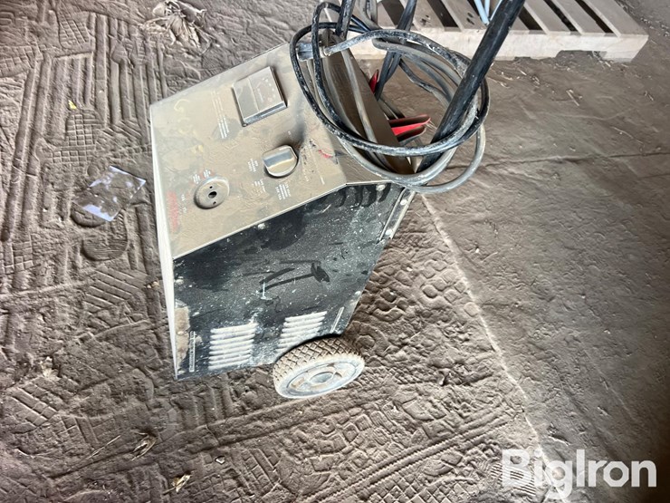 pro-series-battery-charger-image-6