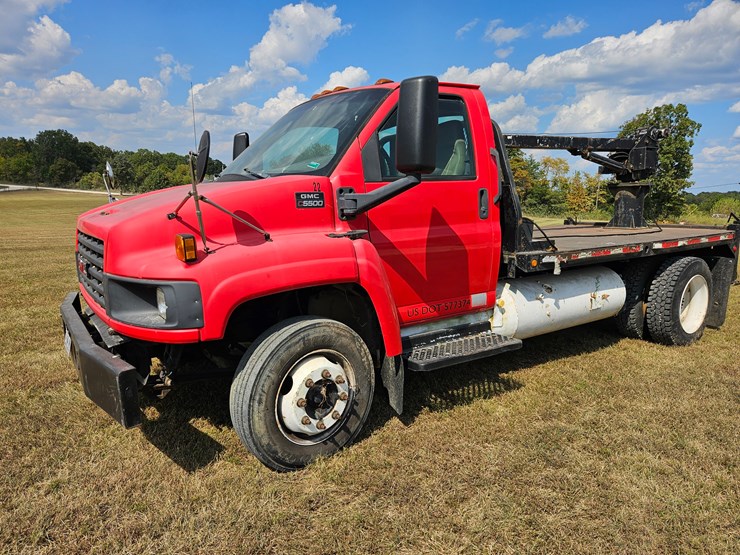 #21458-•-2003-gmc-c5500-truck-image-4