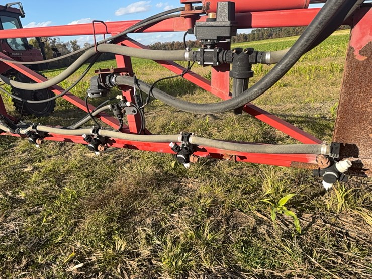 case-ih-3185-patriot-sprayer-image-20