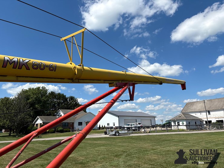 westfield-mk80-61-8"x61'-swing-away-auger-image-16