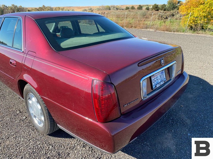 2000-cadillac-deville-sedan-image-15