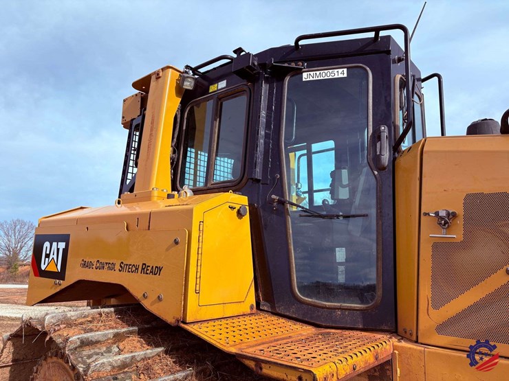 2019-caterpillar-d6t-xw-image-83
