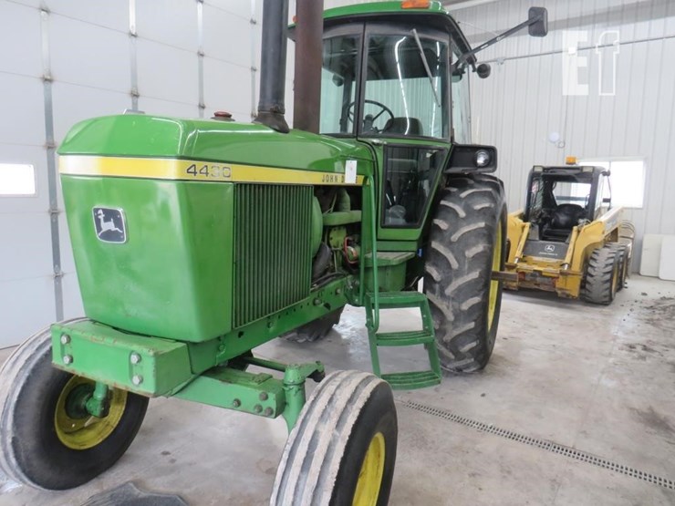 john-deere-4430-image-7
